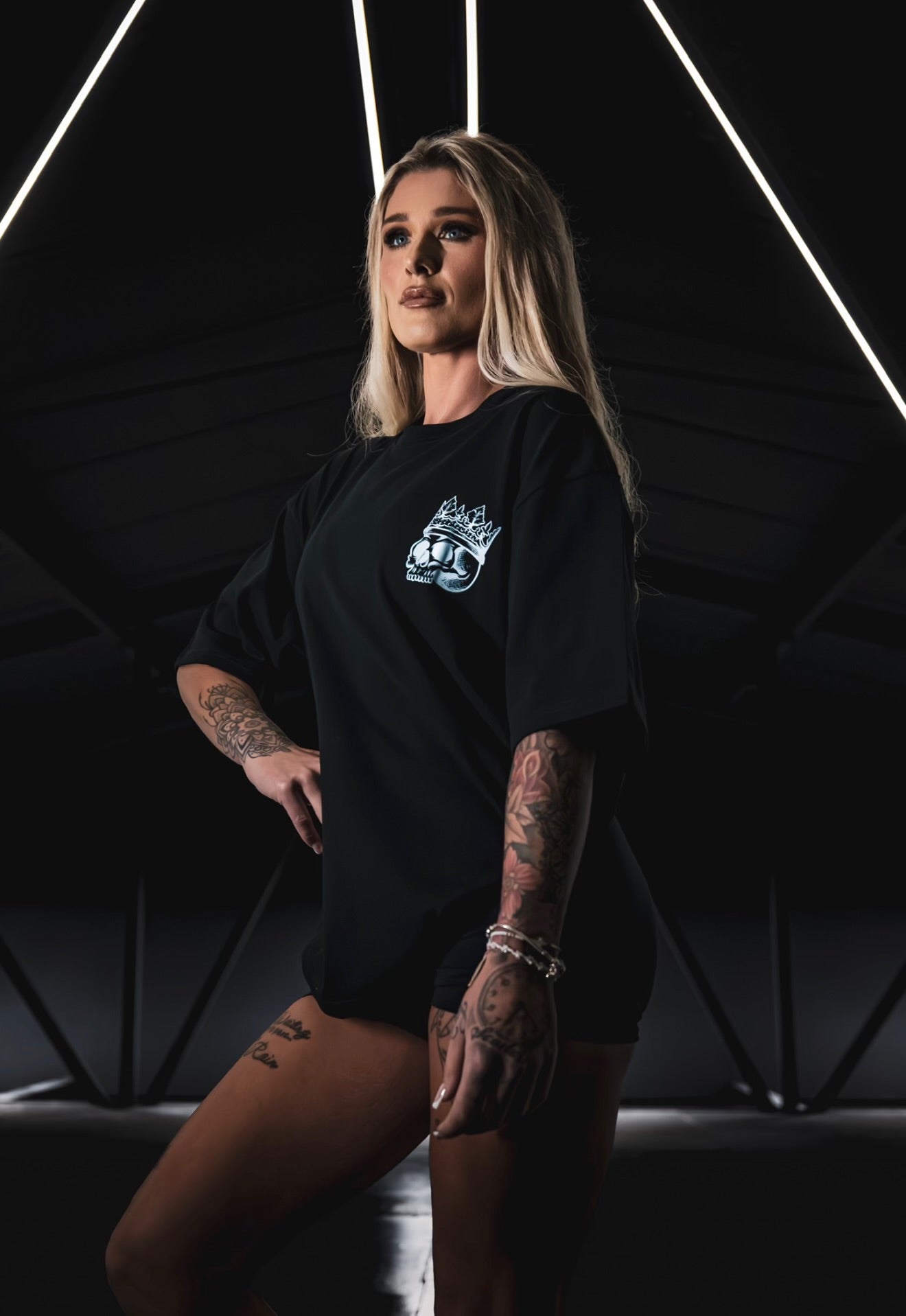 Shadow Black oversized tee